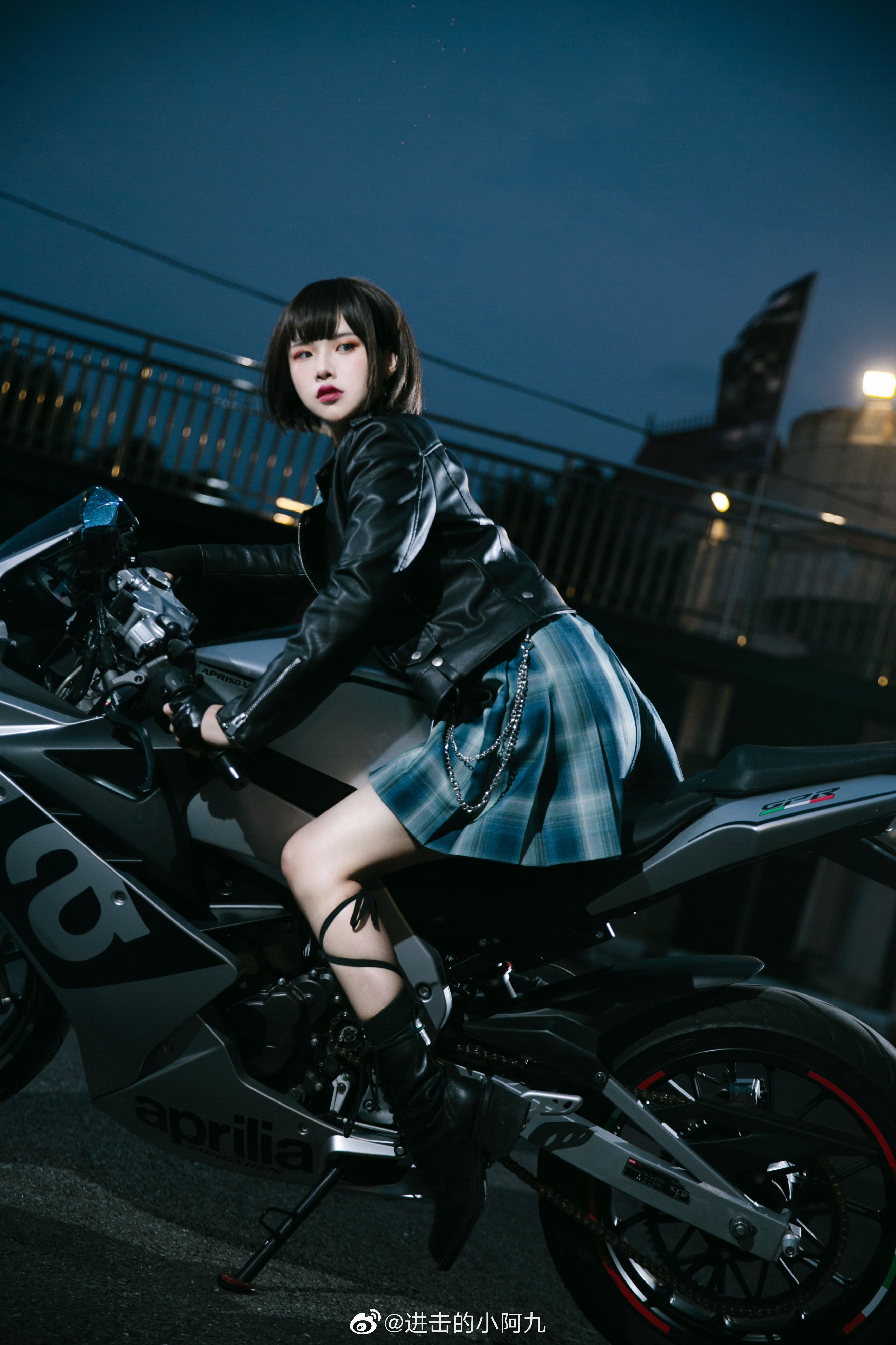 免费观看调色大片60分钟